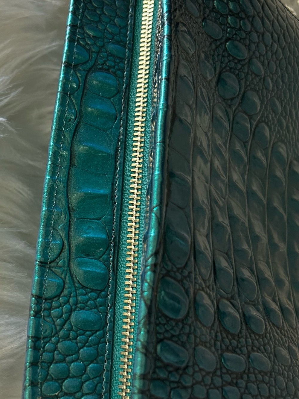 NWT Brahmin Hillary Shoulder Bag in Mystic Green Melbourne Croc Leather. - Picture 5 of 13